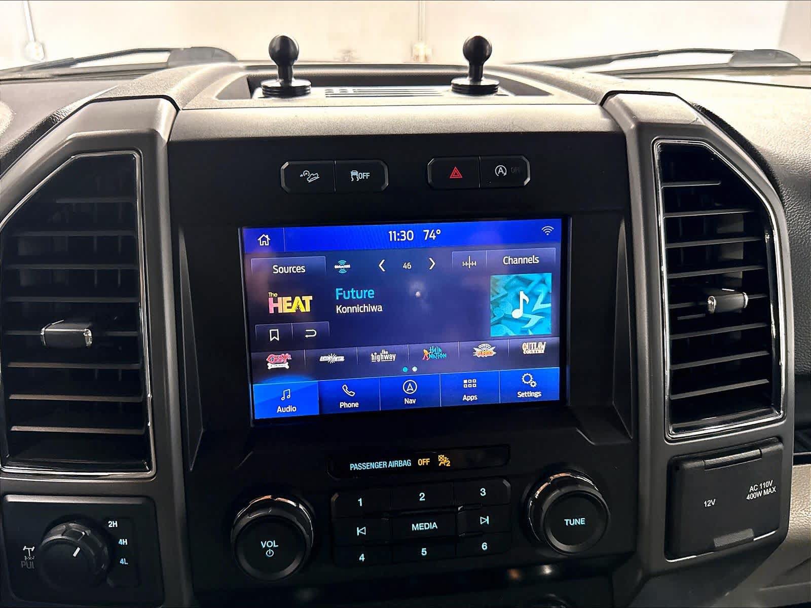 Used 2019 Ford F150 XLT w/ Equipment Group 302A Luxury AWD/4WD image 11