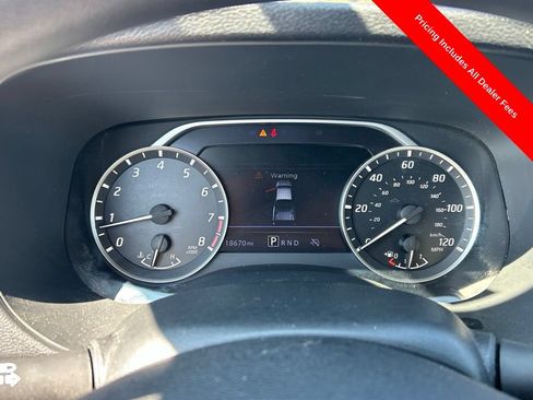 Used 2024 Nissan Frontier S RWD image 8