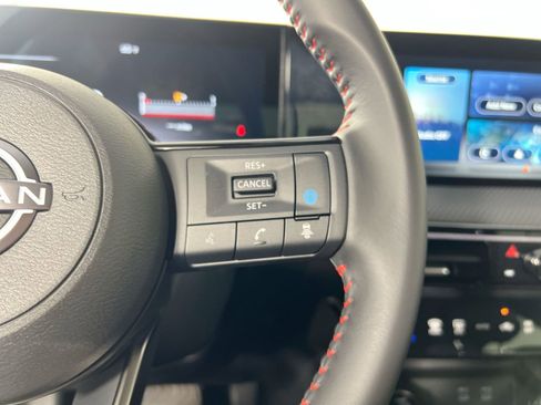 New 2025 Nissan Kicks SR w/ Illumination Package image 14