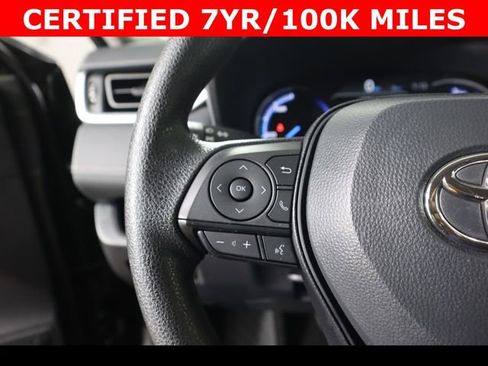 Used 2025 Toyota RAV4 XLE AWD/4WD image 22