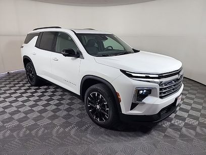 New 2026 Chevrolet Traverse LT w/ Sun and Wheel Package