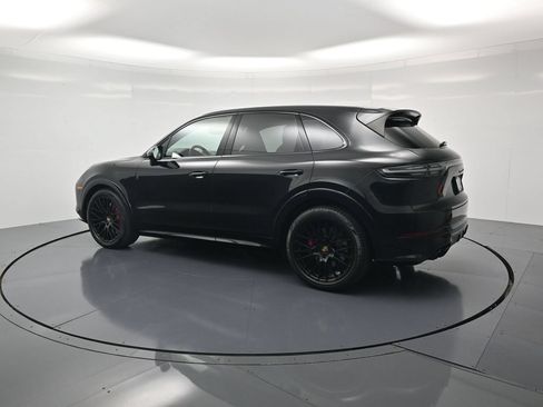 Certified 2023 Porsche Cayenne GTS w/ Assistance Package AWD/4WD image 3