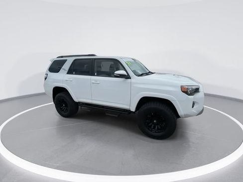 Used 2021 Toyota 4Runner TRD Off-Road Premium w/ Moonroof Package AWD/4WD image 2