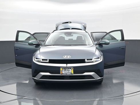 New 2025 Hyundai Ioniq 5 SEL image 31
