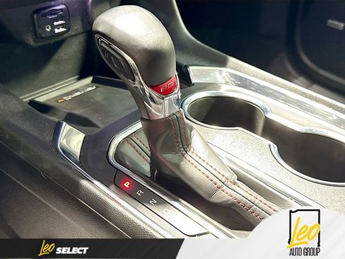 Used 2023 Chevrolet Traverse RS w/ LPO, Floor Liner Package AWD/4WD image 20