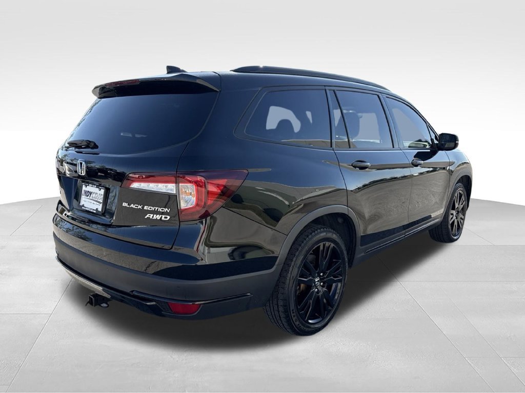 Used 2020 Honda Pilot Black Edition image 4