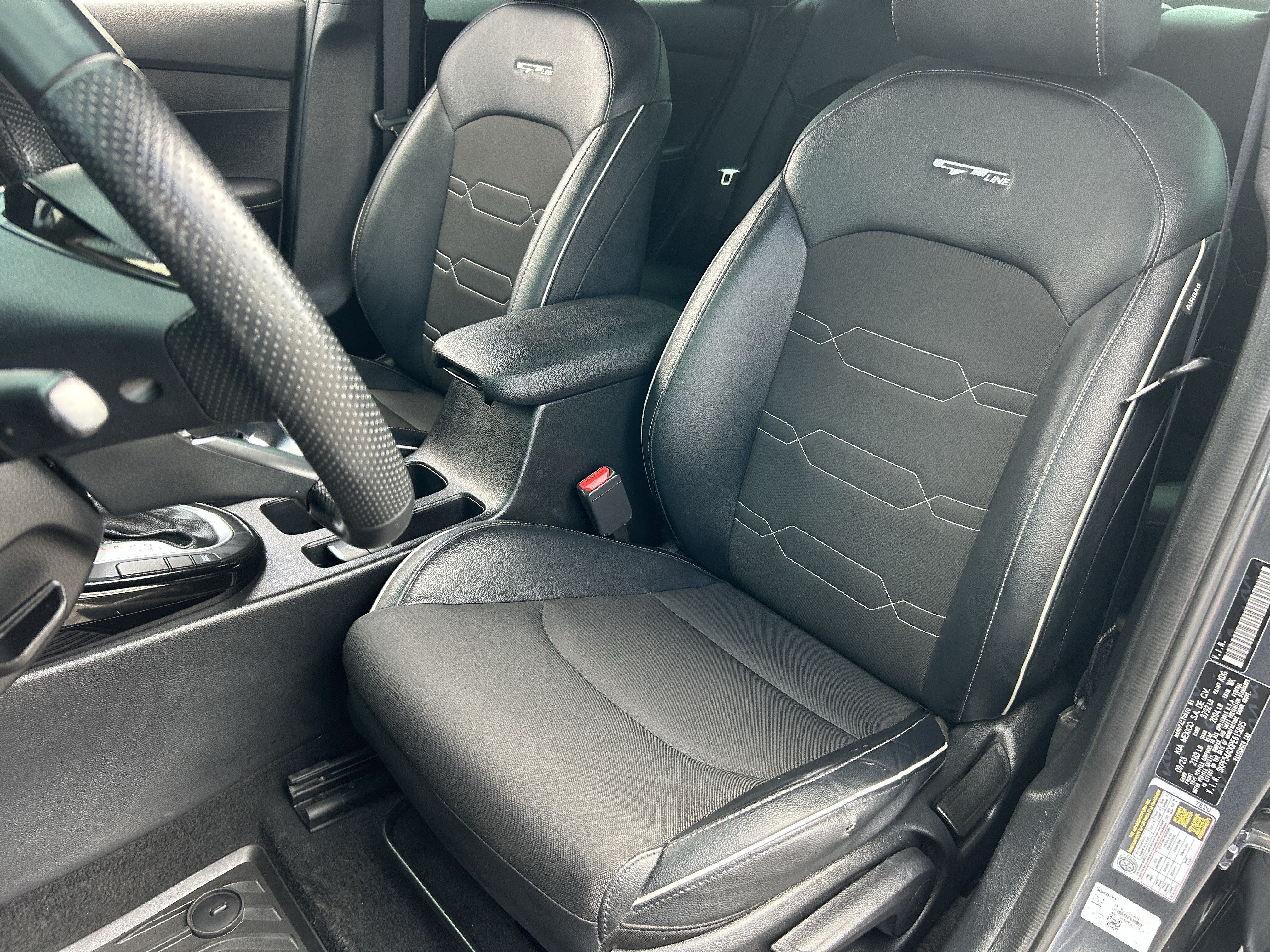 Used 2023 Kia Forte GT-Line w/ GT-Line Technology Package FWD image 18