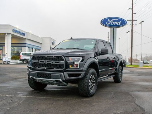Used 2019 Ford F150 Raptor image 10