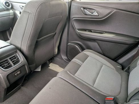 Used 2023 Chevrolet Blazer LT AWD/4WD image 34