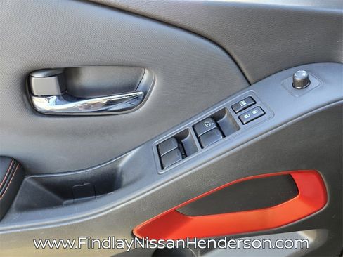 Used 2024 Nissan Frontier Pro-X w/ Pro Convenience Package image 21