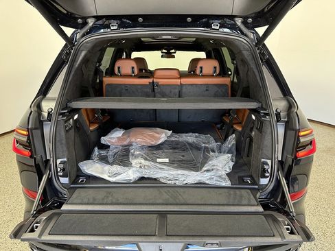 New 2025 BMW X7 xDrive40i w/ M Sport Package image 22