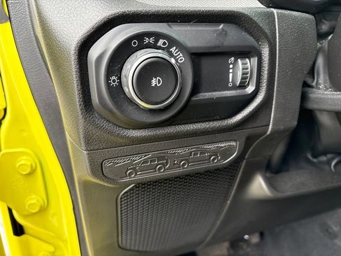 Used 2024 Jeep Wrangler Unlimited Sport AWD/4WD image 13