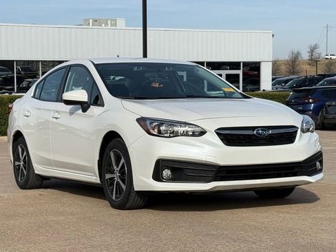 Used 2023 Subaru Impreza Premium image 2