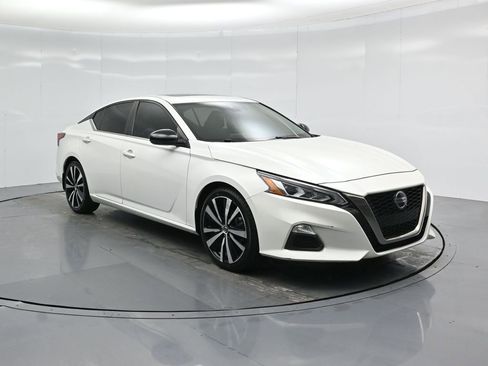 Used 2022 Nissan Altima 2.0 SR image 56