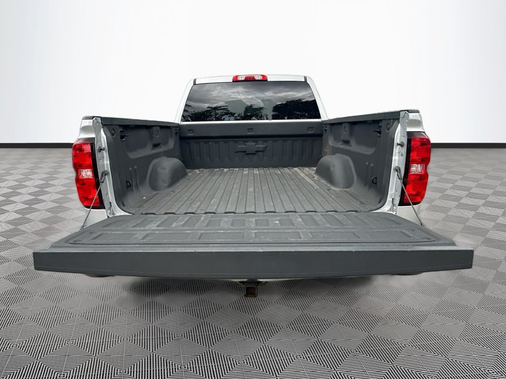 Used 2017 Chevrolet Silverado 1500 LT w/ All Star Edition AWD/4WD image 25