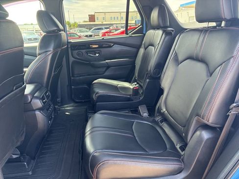 Certified 2024 Honda Pilot TrailSport image 11
