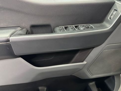 Used 2022 Ford F150 XLT image 25