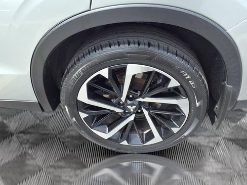 Used 2022 Mitsubishi Outlander ES FWD image 21