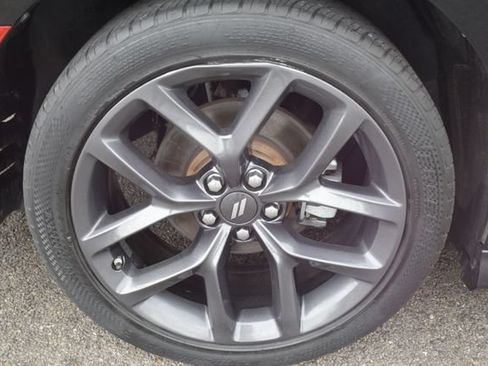Used 2022 Dodge Charger R/T w/ Plus Group RWD image 47