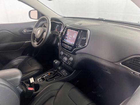 Used 2022 Jeep Cherokee Limited image 28