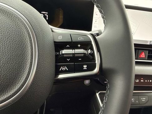 New 2026 Kia Carnival EX image 25