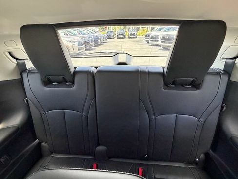Used 2026 INFINITI QX60 Luxe w/ Cargo Package FWD image 15
