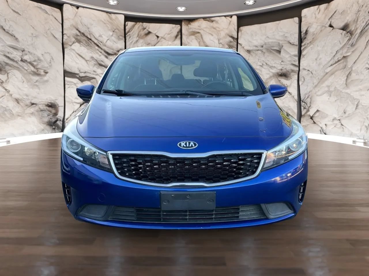 Used 2018 Kia Forte LX w/ LX Popular Package FWD image 2
