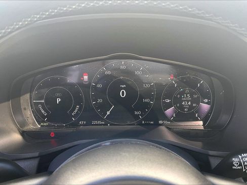 Used 2024 MAZDA CX-90 Plug-In Hybrid w/ Premium Pkg image 25