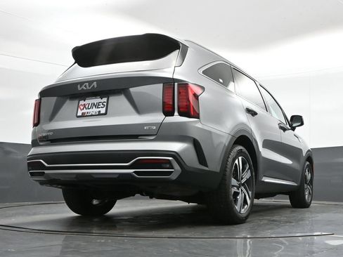 Used 2023 Kia Sorento EX AWD/4WD image 42