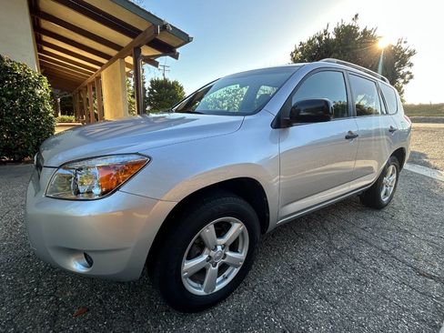 Used 2007 Toyota RAV4 2WD image 4