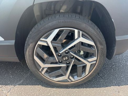 Used 2026 Hyundai Kona SEL Premium FWD image 23