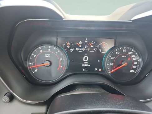 Used 2018 Chevrolet Camaro SS RWD image 30