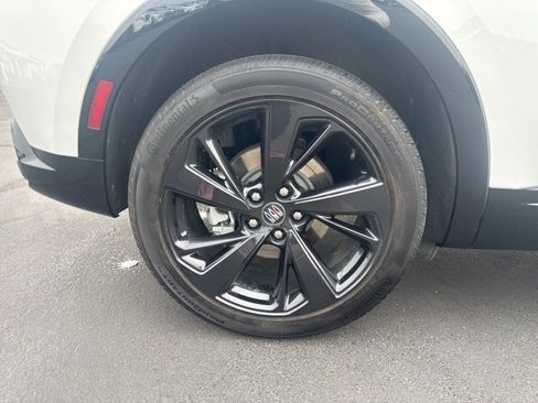 Used 2025 Buick Envision Sport Touring image 24