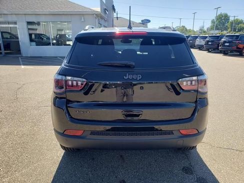 New 2026 Jeep Compass Limited AWD/4WD image 7