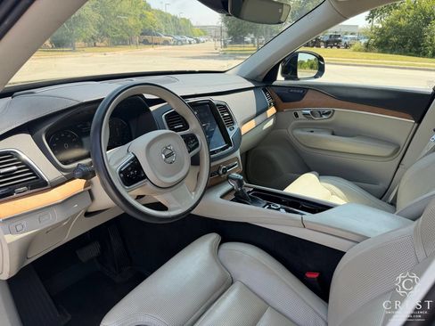 Used 2019 Volvo XC90 T6 Inscription w/ Advanced Package AWD/4WD image 12