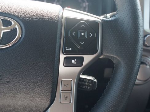 Used 2024 Toyota 4Runner SR5 RWD image 10