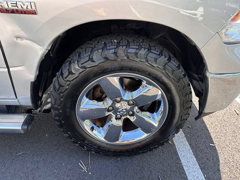 Used 2017 RAM 1500 Big Horn AWD/4WD image 12