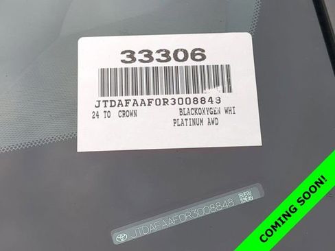 Certified 2024 Toyota Crown Platinum image 18