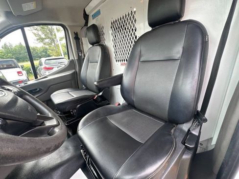Used 2020 Ford Transit 250 Low Roof RWD image 20