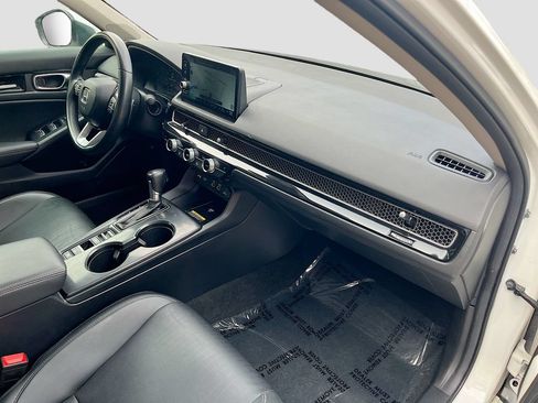 Used 2022 Honda Civic Touring image 30