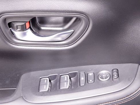 Certified 2024 Honda HR-V Sport image 23