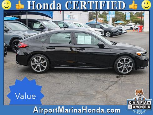 Used 2025 Honda Civic Sport Touring image 2