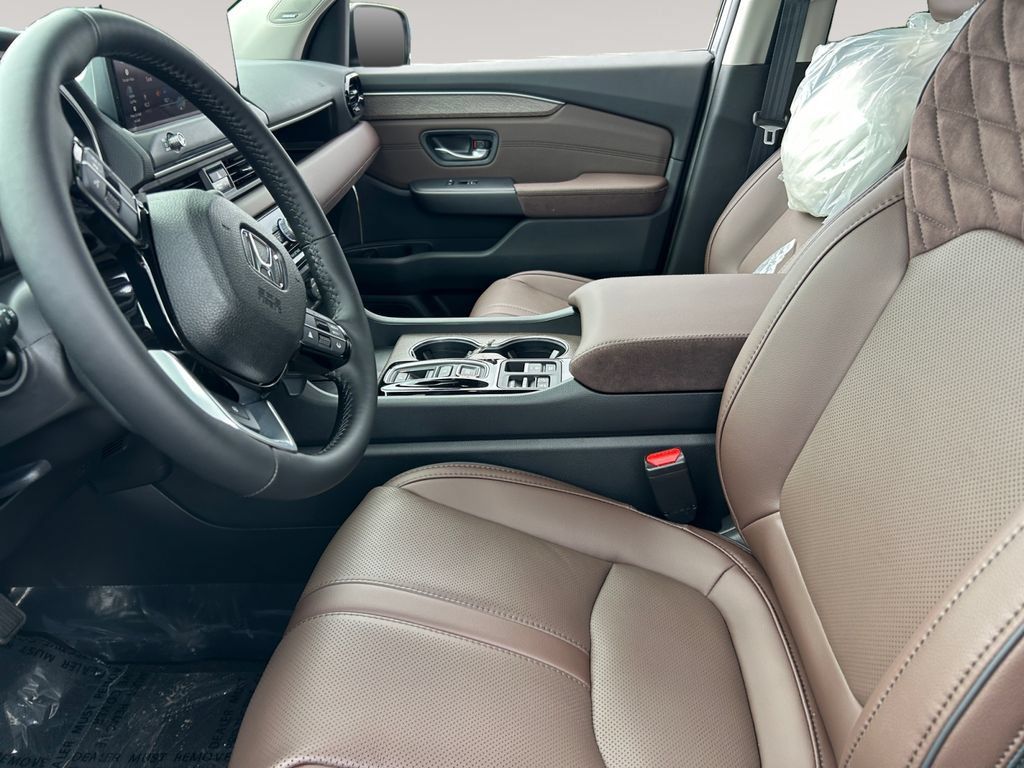 New 2026 Honda Pilot Elite image 9