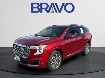 Used 2024 GMC Terrain Denali w/ Denali Premium Package