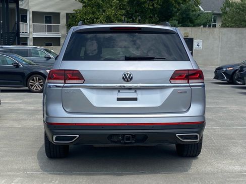 Used 2022 Volkswagen Atlas SE w/ Panoramic Sunroof Package AWD/4WD image 4