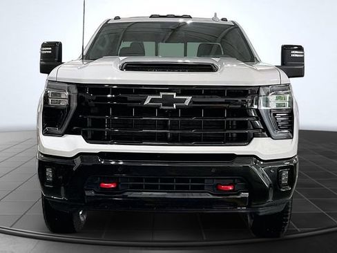 Used 2025 Chevrolet Silverado 2500 LTZ w/ Trail Boss Package AWD/4WD image 3