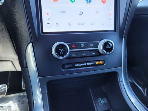 Used 2022 Ford Edge ST w/ Equipment Group 401A AWD/4WD image 28