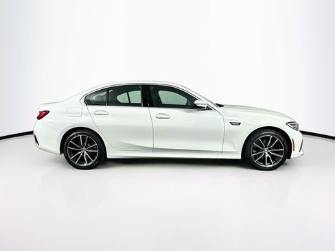 Used 2020 BMW 330i xDrive Sedan w/ Driving Assistance Package AWD/4WD image 10
