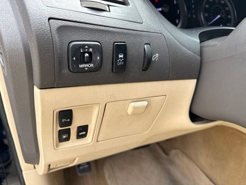 Used 2011 Lexus ES 350 FWD image 15