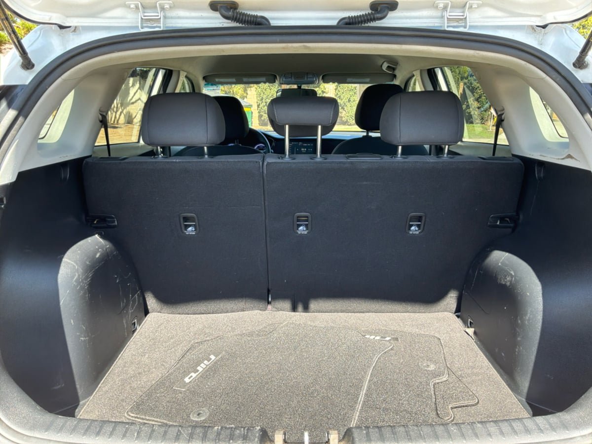 Used 2021 Kia Niro LX FWD image 20